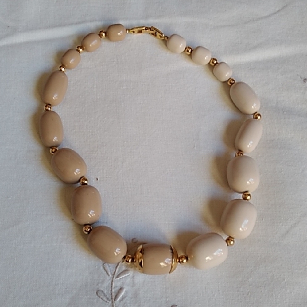 60's Napier Two Toned Tan Necklace